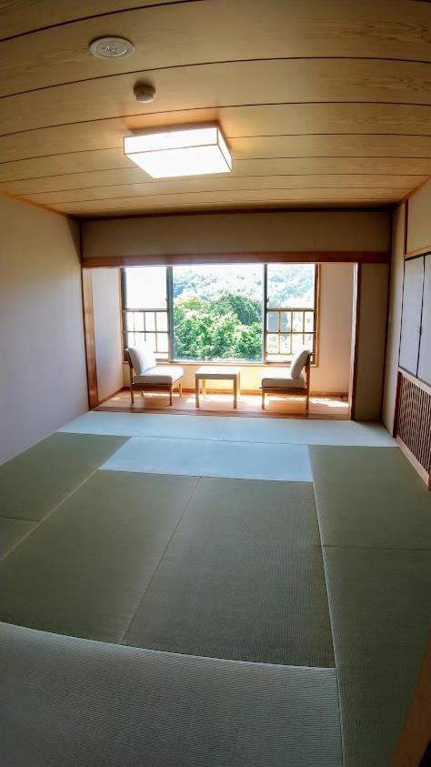 Futo House -Ippon No Enpitsu- Hotell Ito  Exteriör bild